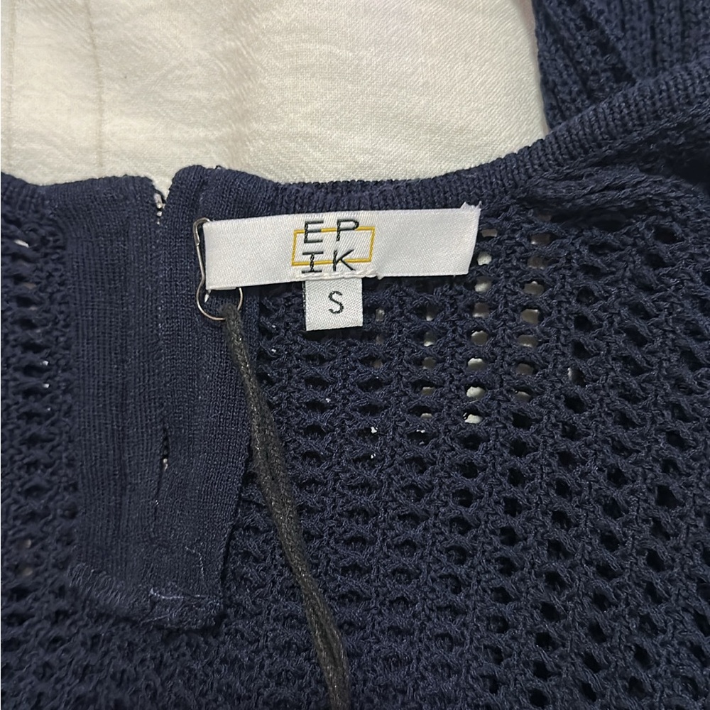 EPIK Top - Picture 4 of 5